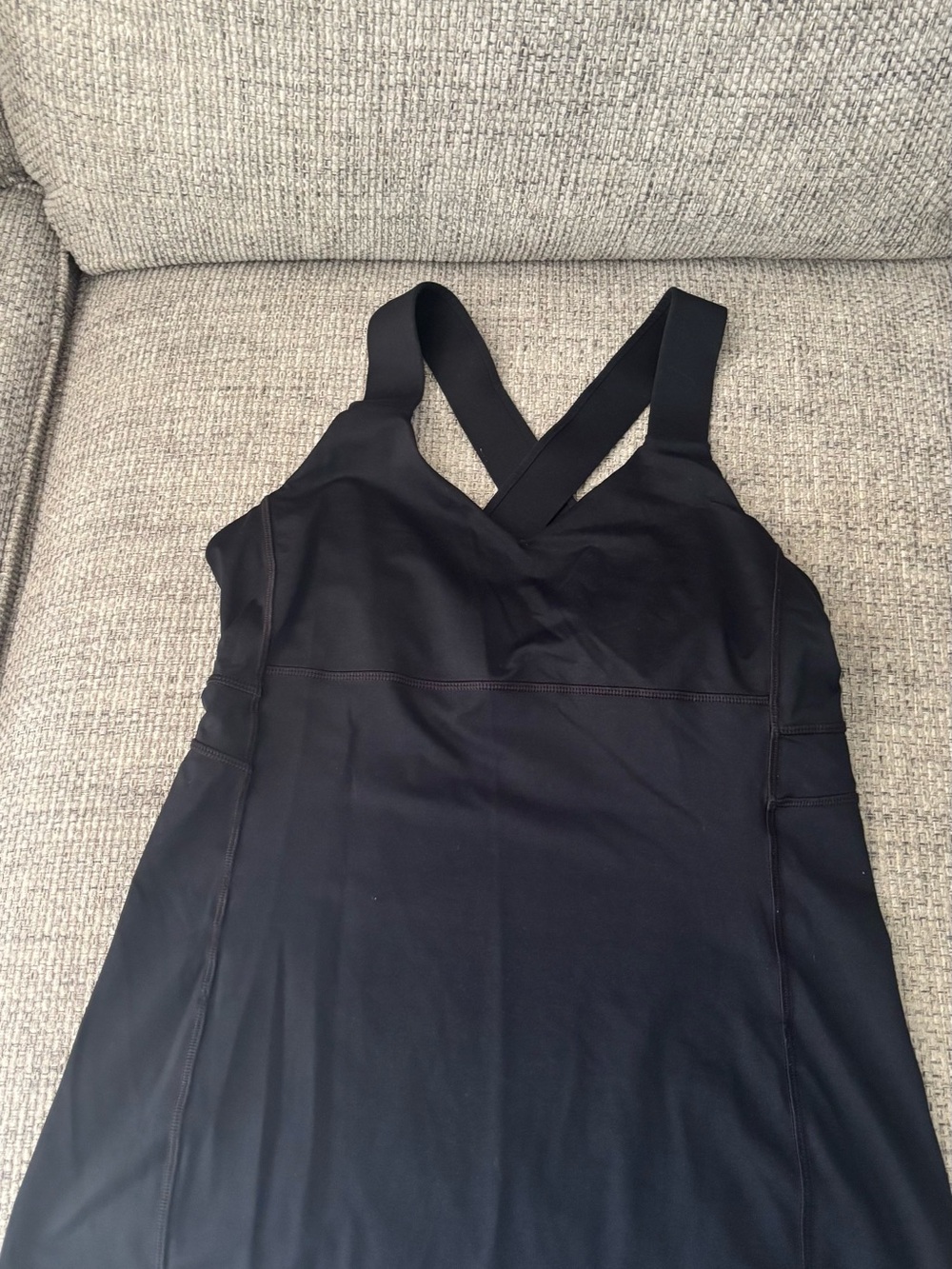lululemon Black Cross-Back Tank Top